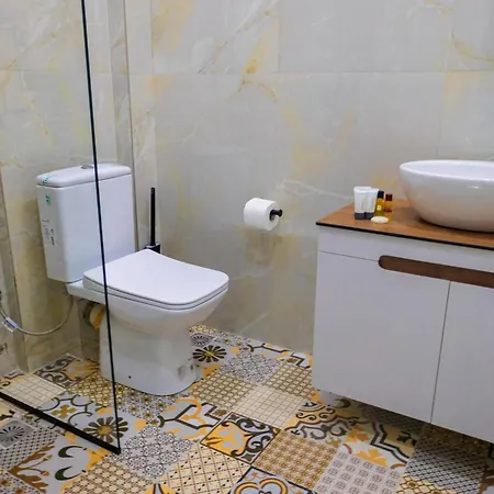 Stef & Stam Nerantzis Himarë