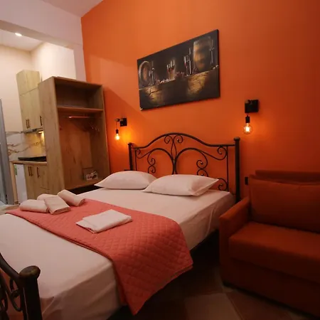 Stef & Stam Nerantzis Hotel