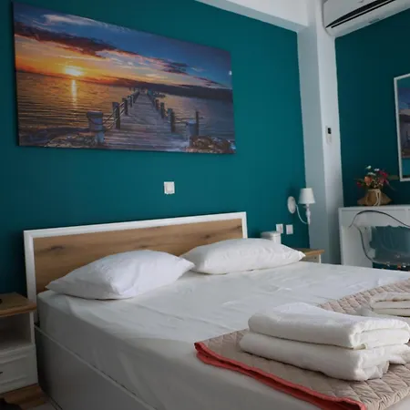 Stef & Stam Nerantzis Hotel