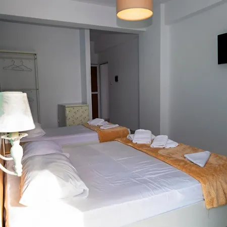 Stef & Stam Nerantzis Himare