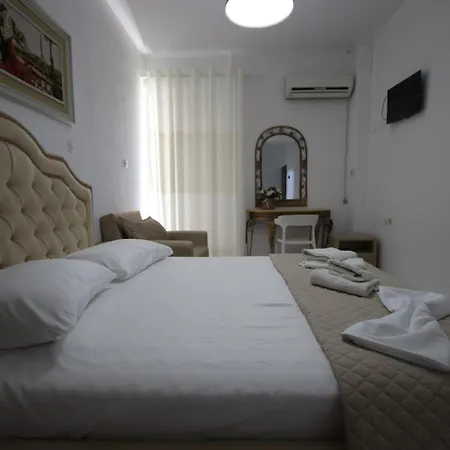 Stef & Stam Nerantzis