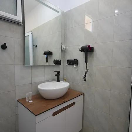 Stef & Stam Nerantzis * Himare