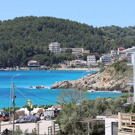 Stef & Stam Nerantzis Himare